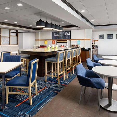Hampton Inn Long Island/Islandia Dış mekan fotoğraf